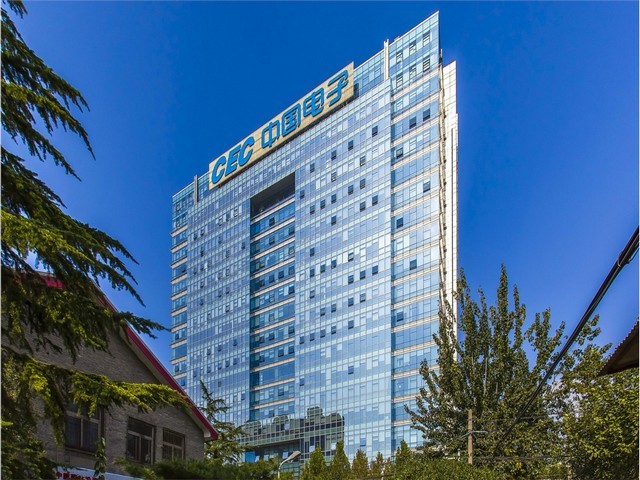 沈阳25岁脱发严重该怎么办